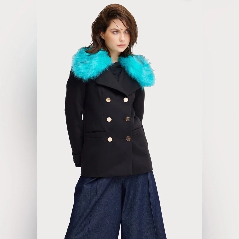 Julia Allert Fashionable Short Faux Fur Collar Coat Women’s Size XL